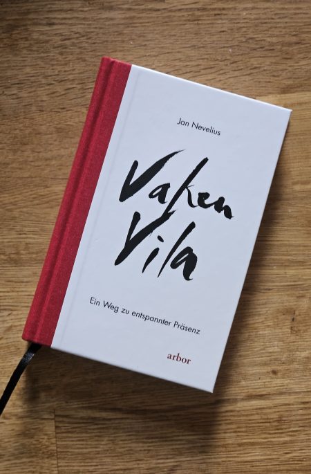 Buch "Vaken Vila" von Jan Nevelius Shihan